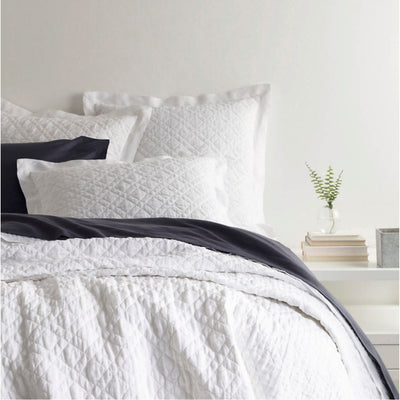 Bedding Washed Linen Quilt White